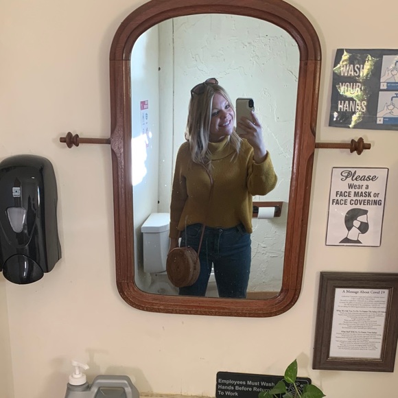 Juliet’s Finds - Picture 1 of 11